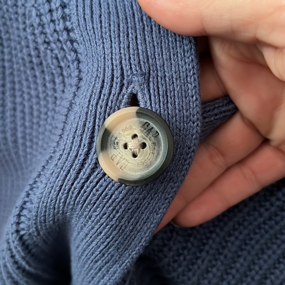 GAP 100% Cotten button up cardigan - Picture 5 of 7